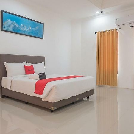Hotel RedDoorz near Jatinangor Town Square Zewnętrze zdjęcie