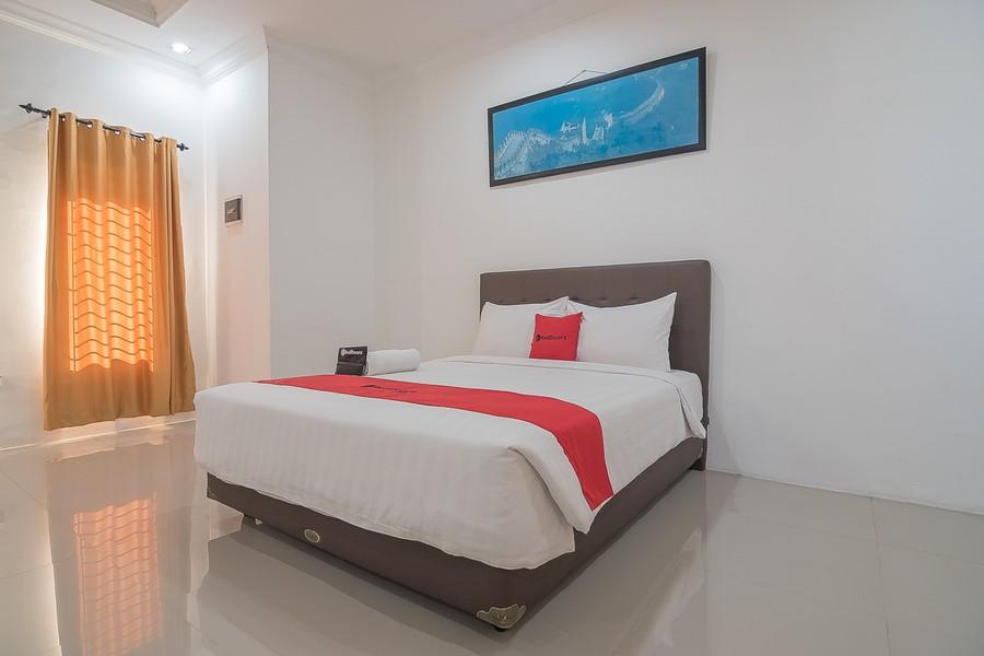 Hotel RedDoorz near Jatinangor Town Square Zewnętrze zdjęcie