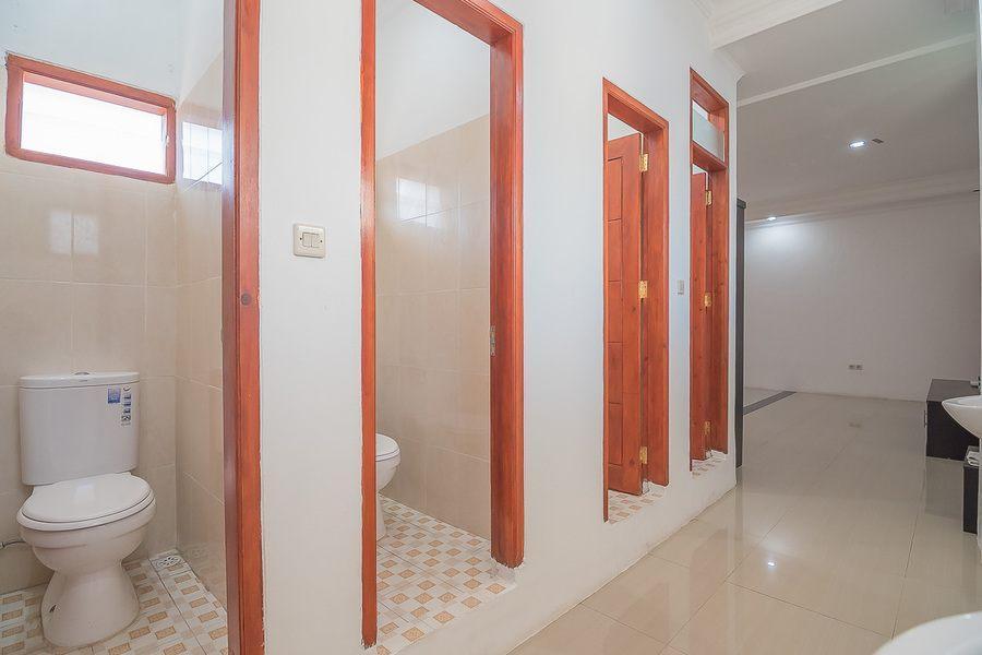 Hotel RedDoorz near Jatinangor Town Square Zewnętrze zdjęcie